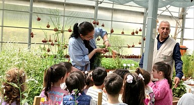 Osmangazi Belediyesi’nden Çocuklara Uygulamalı Tarım Eğitimi