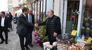 Osmangazi’de Mahalle Ziyaretleri Sürüyor