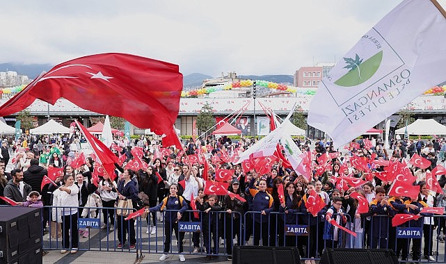 Osmangazi Meydanı’nda 23 Nisan Coşkusu