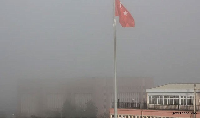 Sahil Görünmez Oldu