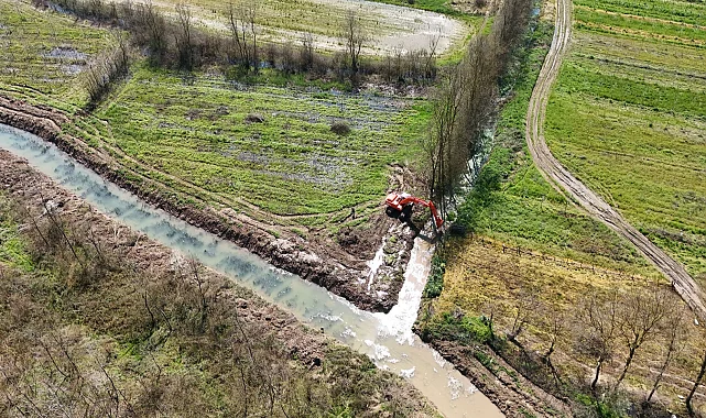 Sakarya Büyükşehir'den tarıma can suyu... Sakarya çiftçinin yüzü gülüyor