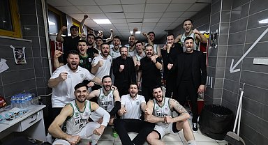 Sakarya potada 2-0 öne geçti