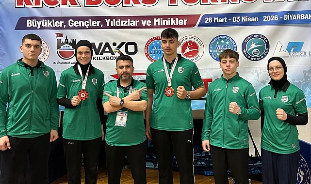 Sakaryalı KickBoksçular Diyarbakır'da zirveye uzandı