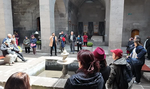 Selçuklu Uygarlığı ve Gevher Nesibe Tıp Tarihi Müzesi'ne tam not