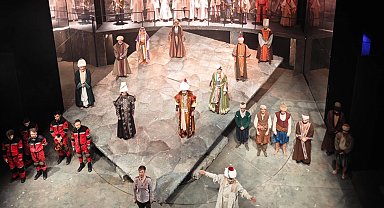 "Sinan" rüzgârı, Kocaeli Şehir Tiyatroları ile İstanbul'da esiyor