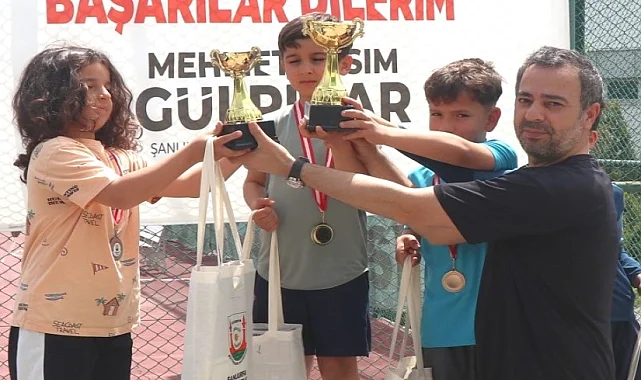 Tenis Turnuvası Şanlıurfa'da renkli görüntülerle bitti