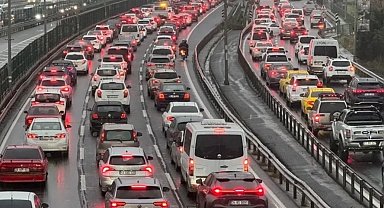 Trafiğe kayıtlı taşıtlar 34 milyonu geçti