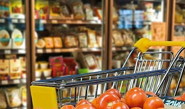 Tüketici güveni Nisan'da sınırlı yükseldi!