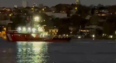 Yeniköy açıklarında karaya oturan "KAPPA" kurtarıldı