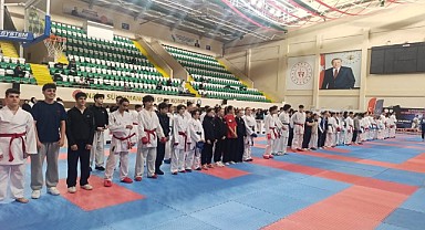 Yıldırımlı Sporculardan Kyokushin Turnuvasında Madalya Yağmuru
