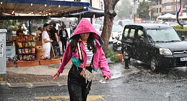 Yurt Genelinde Gök Gürültülü Yağış