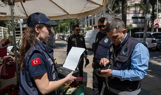Bornova'da zabıta cezaları anında tebliğ ediliyor