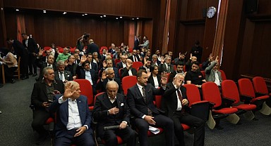 BURSA BÜYÜKŞEHİR BELEDİYESPOR’DA YENİ BAŞKAN SEZER SEZGİN