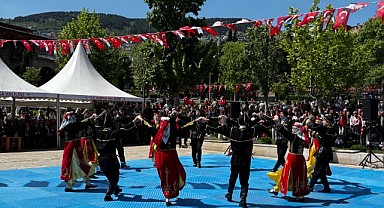 Bursa’da Coşkulu 19 Mayıs Kutlaması 