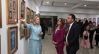 Bursa Nilüfer'de ebru ve kaat-ı sergisi açıldı