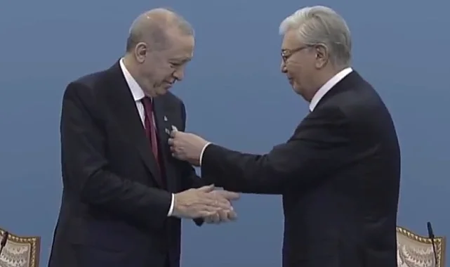 Cumhurbaşkanı Erdoğan'a Kazakistan'da "Hoca Ahmet Yesevi Nişanı" takdim edildi
