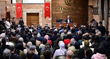 Efkan Ala Birlik Vakfı'nda gençlerle buluştu
