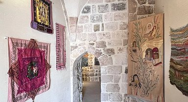 "Eşik" sergisi Mardin'de kapılarını açtı
