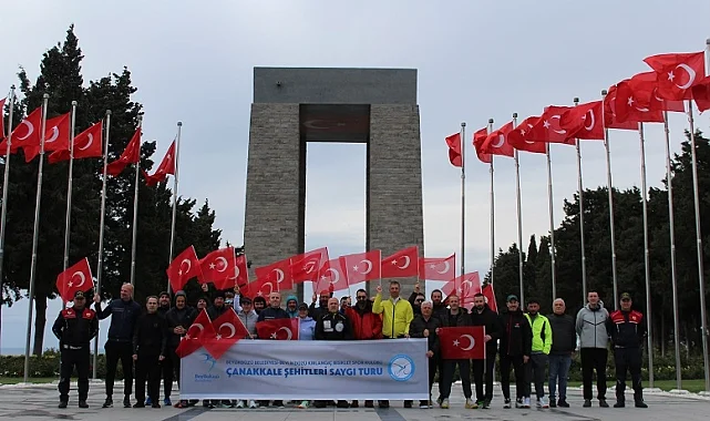 İstanbul'dan Çanakkale'ye saygı pedalı