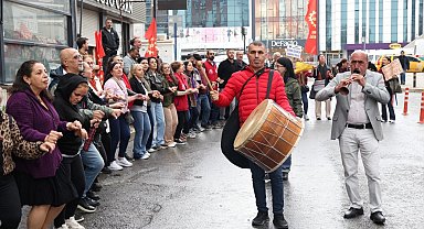 İzmir Çiğli'de 1 Mayıs coşkusu