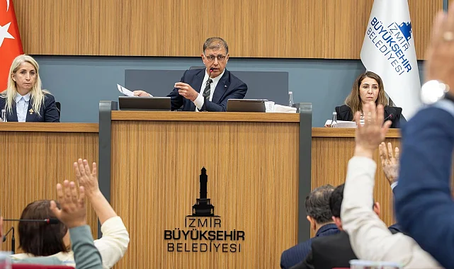İZSU'da yeni dönem... İzmir'de suya indirim, altyapıya dev yatırım