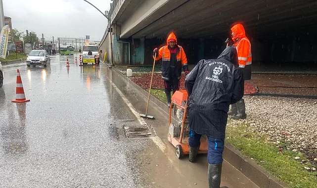 Kocaeli A Takımı hayatı kolaylaştırmayı sürdürüyor