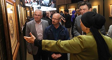 Konya Karatay'da tezhip sergisi açıldı