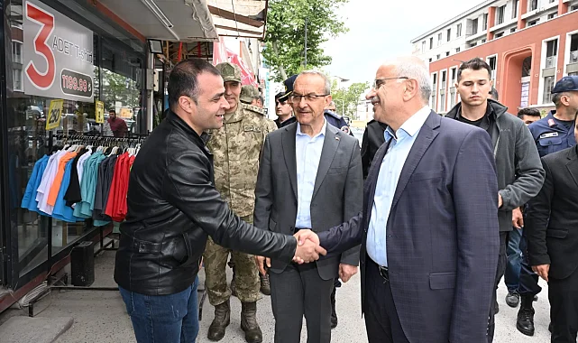 Malatya'da deprem sonrası yerinde Başkan Er'den 'geçmiş olsun' ziyareti