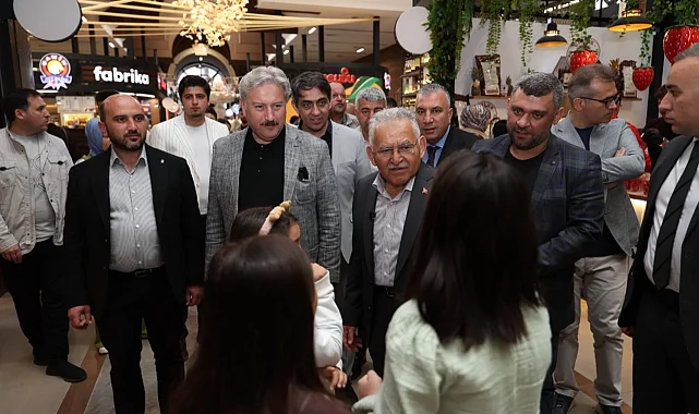 Memduh Büyükkılıç'tan Çarşı Melikgazi'ye ziyaret