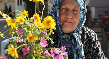 MUDANYA’DA ANNELER GÜNÜ BULUŞMASI