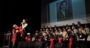 Nilüfer’den “Safiye Ayla”ya saygı