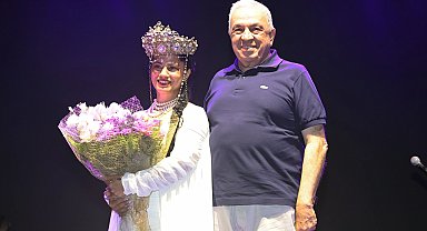 9. Uluslararası Nilüfer Caz Festivali Emel Mathlouthi konseriyle sona erdi
