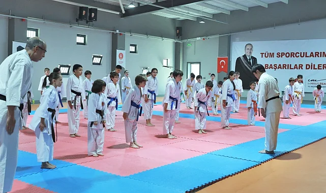 Ankara Keçiören uluslararası karatecileri ağırladı