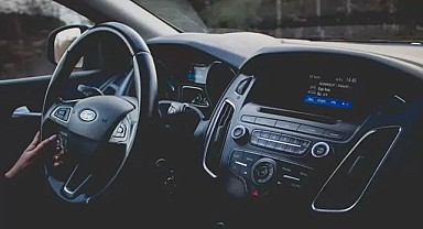 Araç İçi Müzik Dinlemeye Yeni Düzenleme