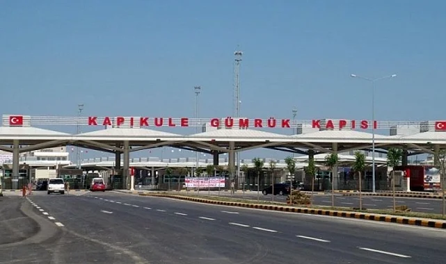 Avrupa sınır kapılarında bayram rekoru! Araç ve yolcu girişlerinde tarihi zirve