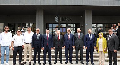 Bakan Bolat Ereğli'de Gençlik Kampüsü'nü ziyaret etti