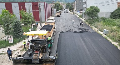 Bursa Caddesi’nde Asfalt Çalışması