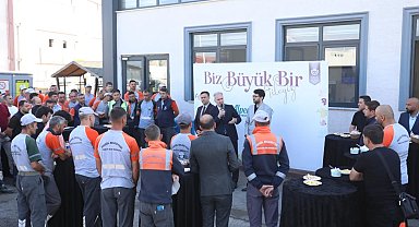 Bursa İnegöl'de Başkan Taban temizlik personeliyle buluştu