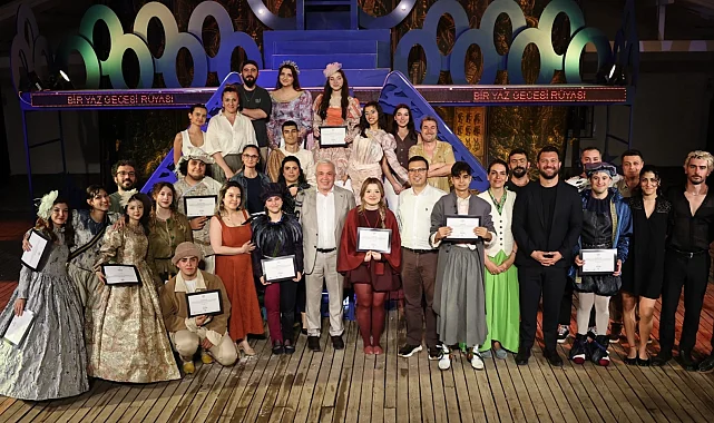 Bursa Nilüfer'de Genç NKT'den muhteşem performans