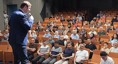 Bursa Yıldırım'da 'Dijital Çağda Ebeveyn Olmak' söyleşisi