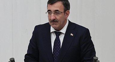Cevdet Yılmaz: Türkiye ekonomisi küresel risklere rağmen dayanıklılığını koruyor