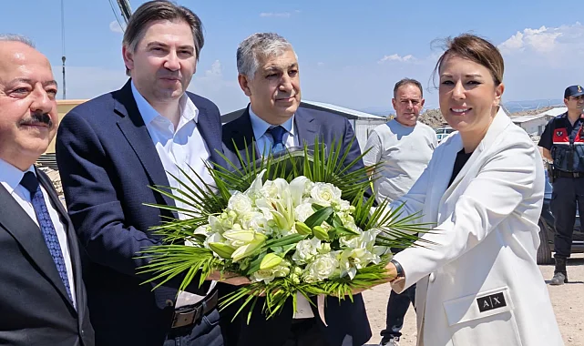 Dikili Jeotermal Isıtmalı Sera Organize Tarım Bölgesi'ne sıkı takip