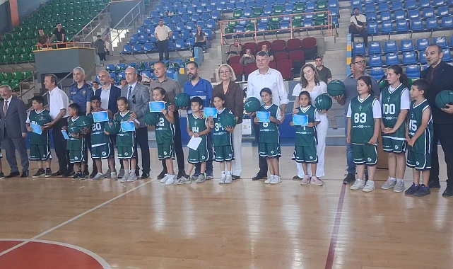 Edirne Keşan'da geleceğin basketbolcuları ödüllerine kavuştu