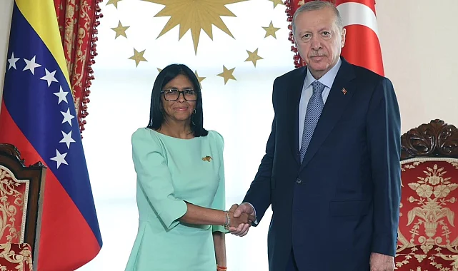 Erdoğan, Venezuela heyetini İstanbul'da kabul etti... Ticaret hedefi 3 milyar dolar