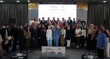 Girişimci Kadınlar Bursa'da dijital ticaretle buluştu
