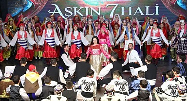 İNEGÖL BELEDİYESİ HALK DANSLARI TOPLULUĞU'NDAN 15. YILA YAKIŞAN SEZON AÇILIŞI