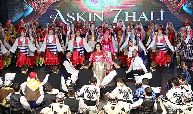 İNEGÖL BELEDİYESİ HALK DANSLARI TOPLULUĞU'NDAN 15. YILA YAKIŞAN SEZON AÇILIŞI
