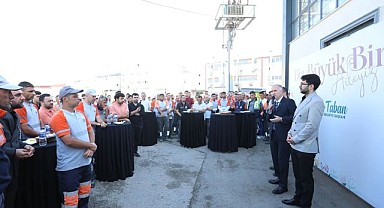 İnegöl Belediyesi Temizlik Personeline Moral Ziyareti