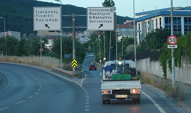 İstanbul Maltepe'de sokak ilaçlamaları sürüyor
