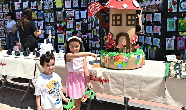 İzmir Bornova'da miniklerin büyük sergisi